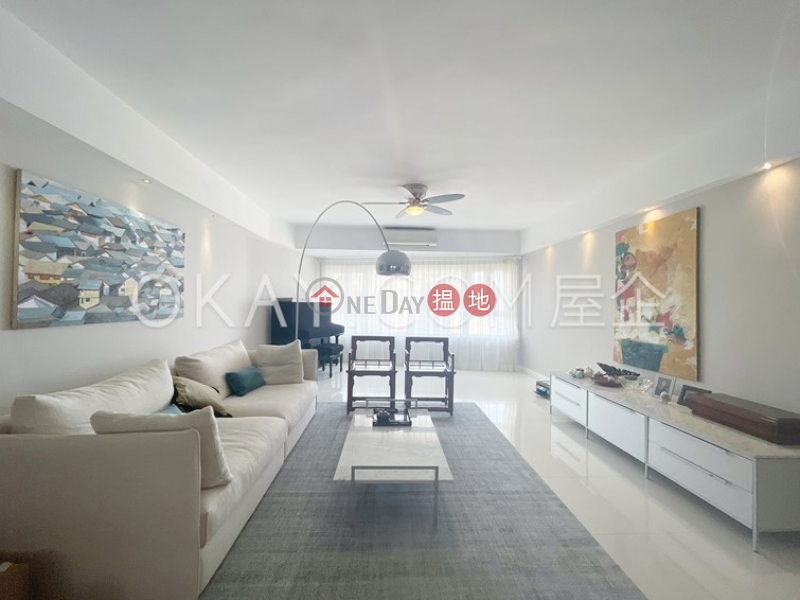 Lovely 3 bedroom with parking | For Sale, Hilltop Mansion 峰景大廈 Sales Listings | Eastern District (OKAY-S11539)