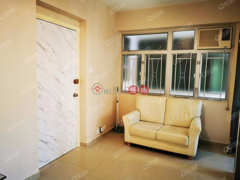 HK$ 14,000/ month Ealing Court, Yau Tsim Mong Ealing Court | Mid Floor Flat for Rent