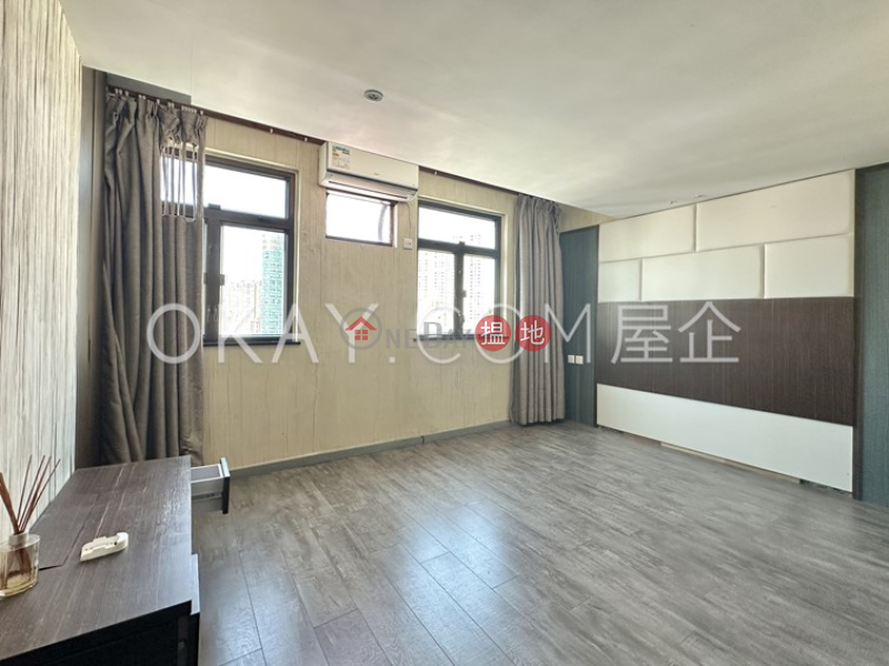 香港搵樓|租樓|二手盤|買樓| 搵地 | 住宅出租樓盤-1房2廁,極高層,露台,馬場景豪軒出租單位