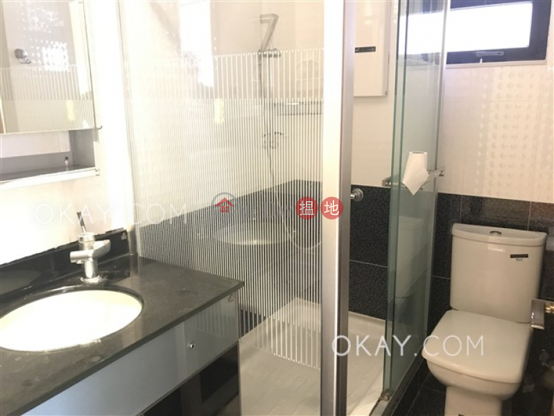 HK$ 58,000/ month | Belmont Court Western District Efficient 3 bedroom with parking | Rental