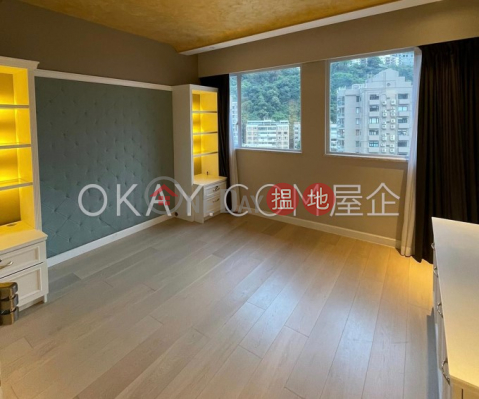 Lovely 2 bedroom on high floor with rooftop & balcony | For Sale | Waiga Mansion 維基樓 _0