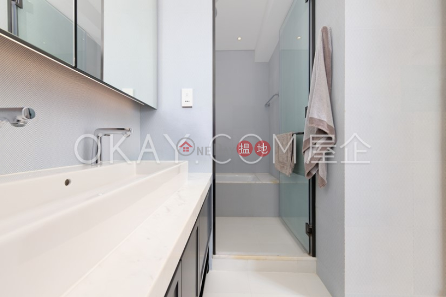 Efficient 3 bed on high floor with balcony & parking | For Sale | Estella Court 香海大廈 Sales Listings