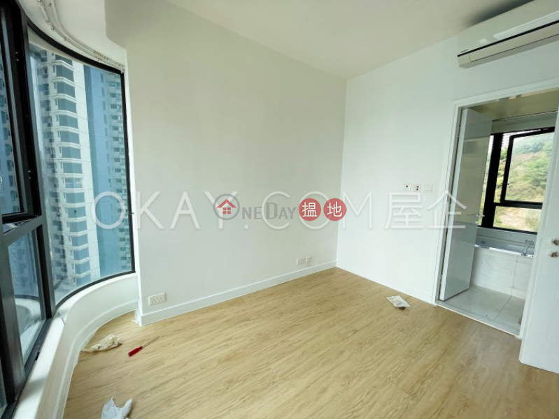 Nicely kept 2 bedroom with balcony & parking | For Sale, 688 Bel-air Ave | Southern District Hong Kong Sales | HK$ 18M