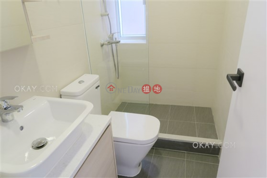 Lovely 3 bedroom with balcony & parking | For Sale | Kensington Court 景麗苑 Sales Listings