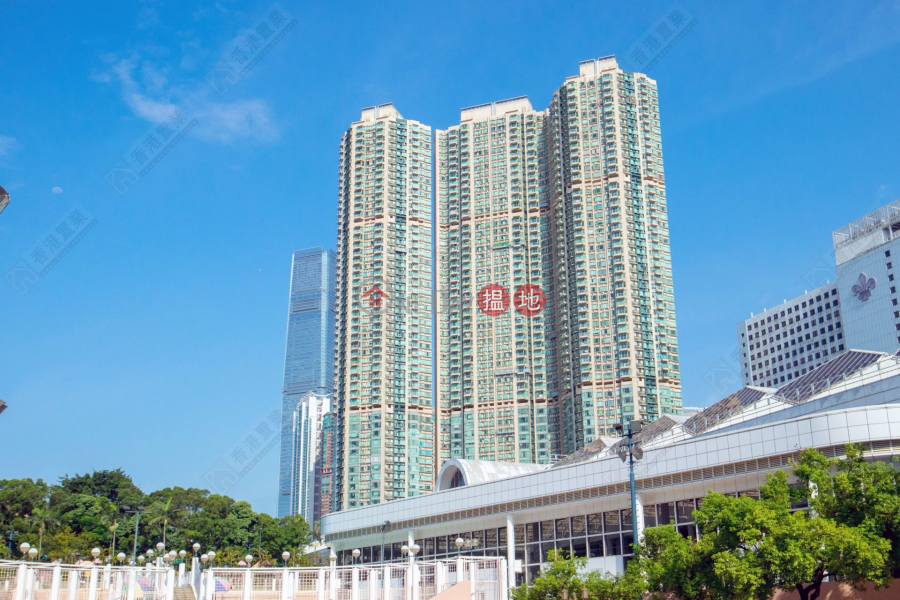 Two rooms in The Victoria Towers, Tower 3 The Victoria Towers 港景峯3座 Sales Listings | Yau Tsim Mong (ISAAC-243014092)