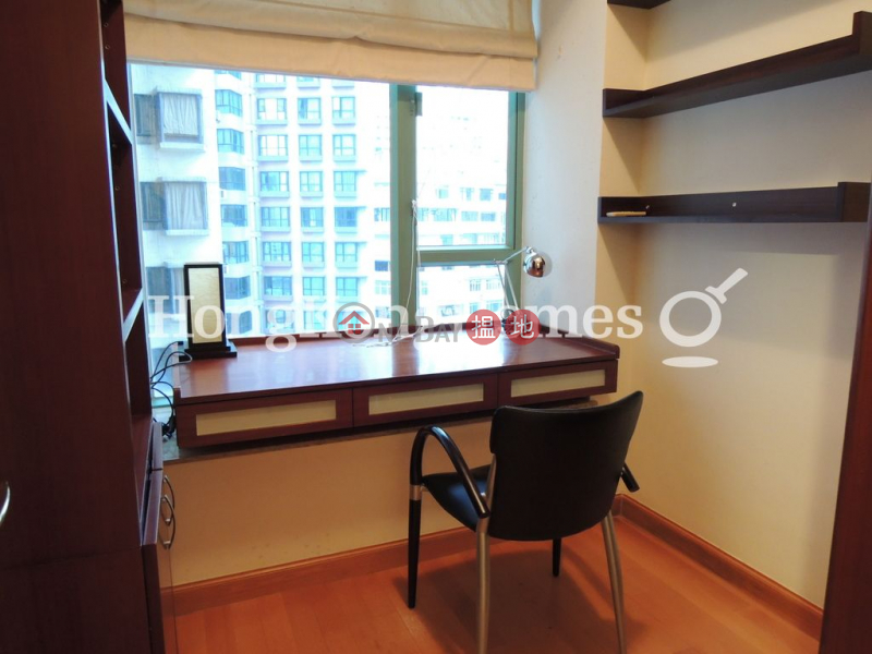 3 Bedroom Family Unit for Rent at Bon-Point 11 Bonham Road | Western District, Hong Kong | Rental HK$ 46,000/ month