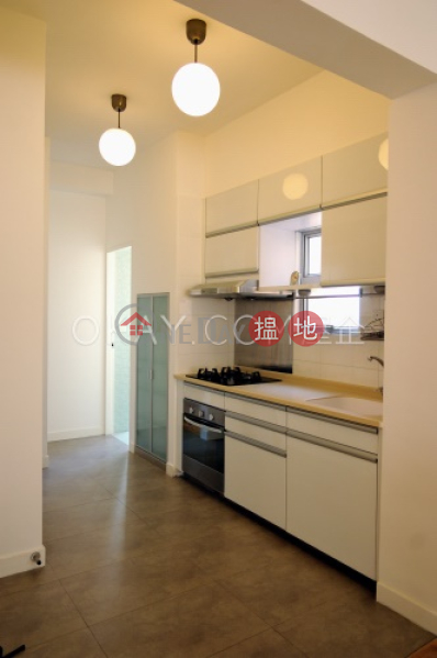 HK$ 30,000/ month | Grand Hacienda, Eastern District, Unique 3 bedroom on high floor with parking | Rental