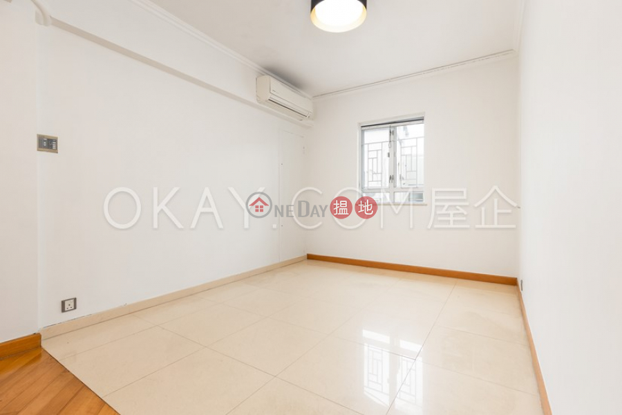 HK$ 48,800/ month, 6B-6E Bowen Road | Central District Charming 2 bedroom on high floor with rooftop & parking | Rental