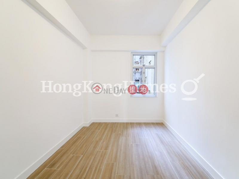 3 Bedroom Family Unit for Rent at Happy Mansion | 39-41 Wong Nai Chung Road | Wan Chai District Hong Kong Rental HK$ 48,000/ month
