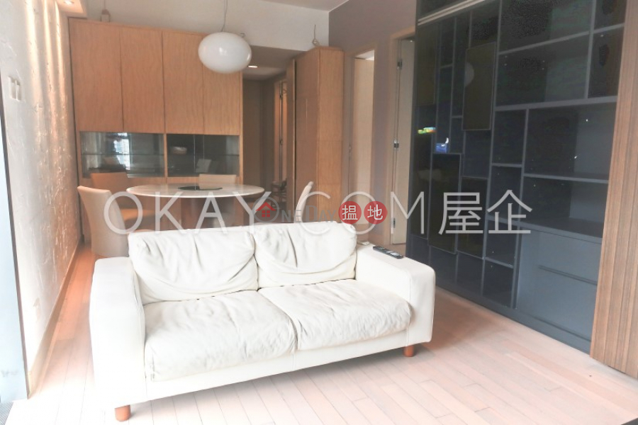 Nicely kept 2 bedroom with balcony | For Sale | The Oakhill 萃峯 Sales Listings