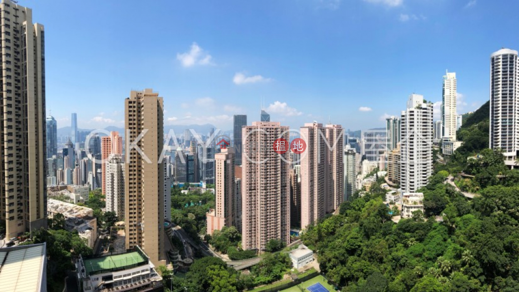 Rare 3 bedroom with balcony & parking | Rental | Clovelly Court 嘉富麗苑 Rental Listings