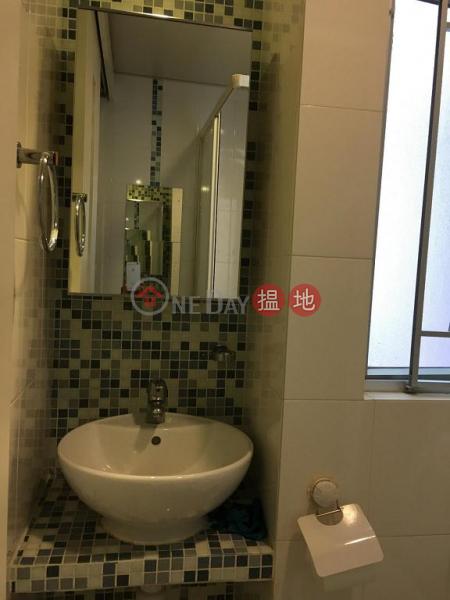 Flat for Rent in Yen Men Building, Wan Chai | Yen Men Building 仁文大廈 Rental Listings