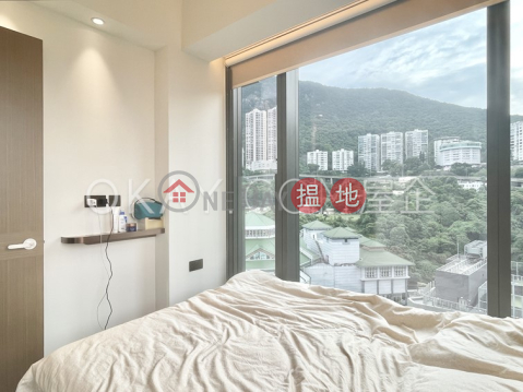 Tasteful 2 bedroom on high floor with balcony | Rental | Eight Kwai Fong 桂芳街8號 _0