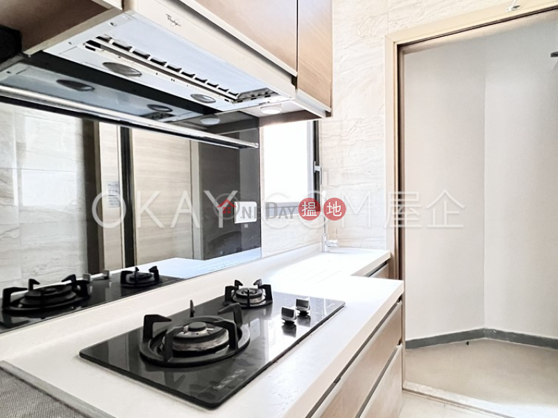 HK$ 27,000/ 月吉席街18號|西區|2房2廁,露台吉席街18號出租單位