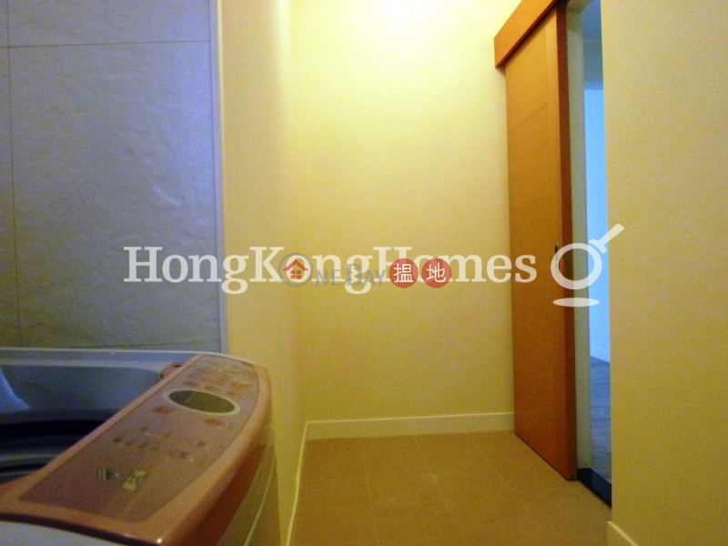 Property Search Hong Kong | OneDay | Residential Rental Listings | 3 Bedroom Family Unit for Rent at Hing Wah Mansion