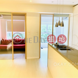 Unique 2 bedroom in Sheung Wan | For Sale | Po Hing Mansion 寶慶大廈 _0