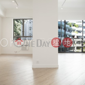 Lovely 2 bedroom with balcony & parking | For Sale