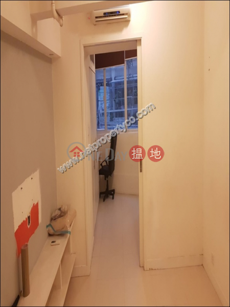 Unit for Rent in Sheung Wan, 103-105 Jervois Street 蘇杭街103-105號 Rental Listings | Western District (A032362)