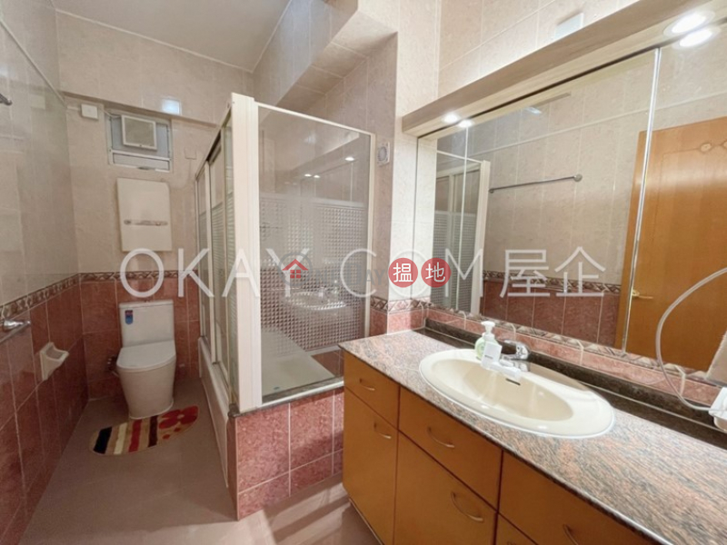 HK$ 56,000/ 月-龍園-灣仔區3房2廁,實用率高,極高層,連車位龍園出租單位