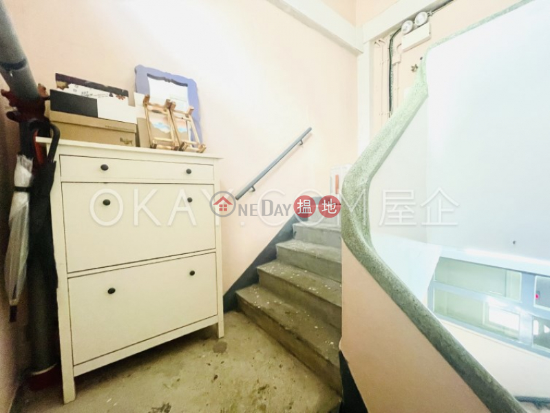 Intimate 1 bedroom on high floor with rooftop & terrace | For Sale | 8-10 Morrison Hill Road 摩理臣山道8-10號 Sales Listings