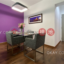 Elegant 2 bedroom on high floor | For Sale | Hillsborough Court 曉峰閣 _0