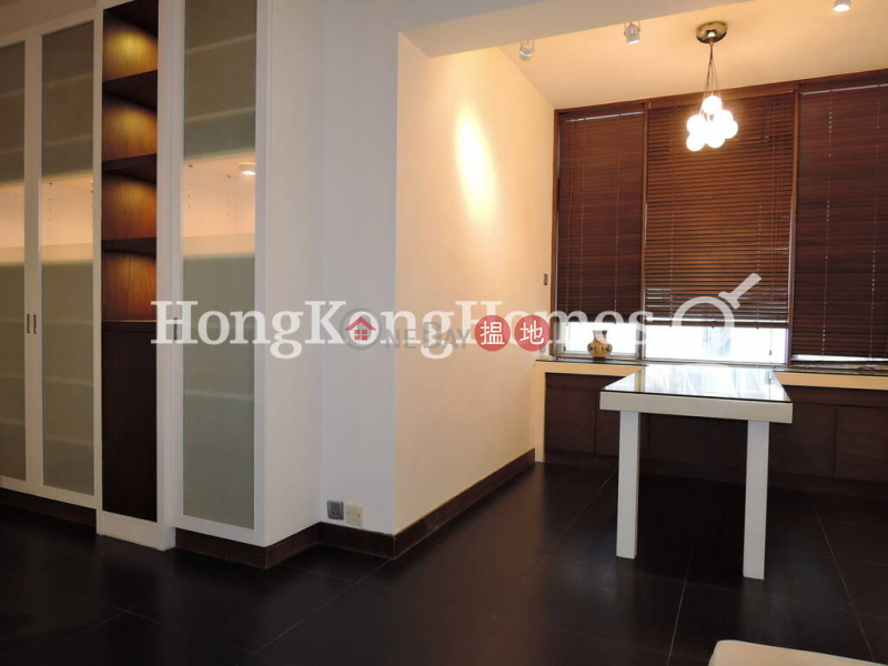 2 Bedroom Unit for Rent at Lockhart House Block B | Lockhart House Block B 駱克大廈 B座 Rental Listings