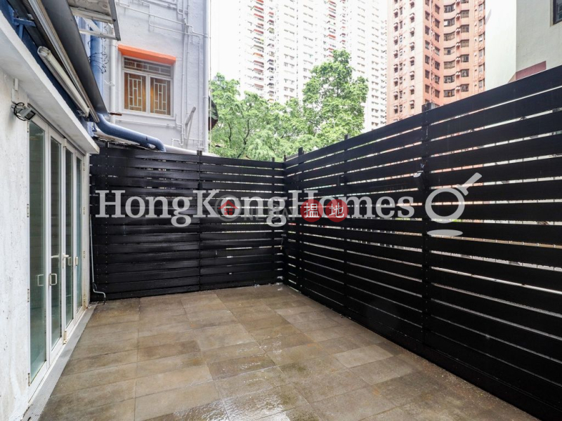 Property Search Hong Kong | OneDay | Residential Sales Listings | 2 Bedroom Unit at Pak Lee Building | For Sale