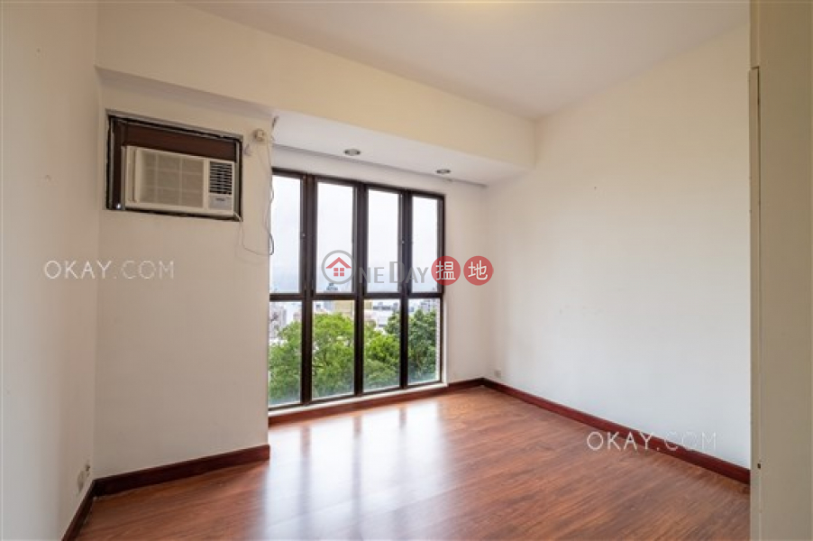 HK$ 48,000/ month, Wisdom Court Block B, Western District | Nicely kept 3 bedroom in Mid-levels West | Rental