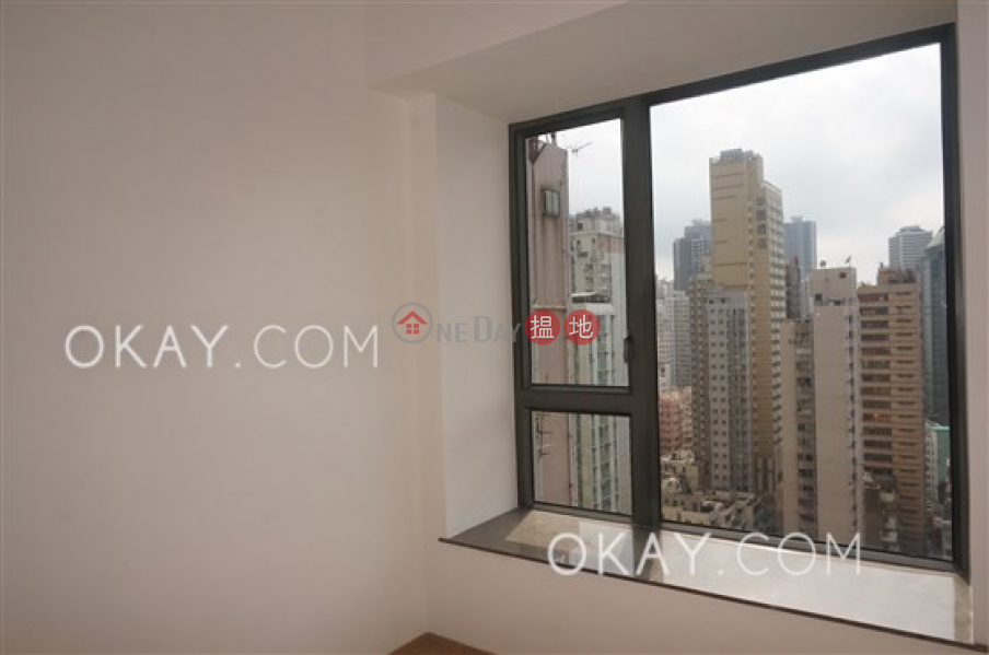 HK$ 8.2M, The Met. Sublime Western District Practical 1 bedroom with balcony | For Sale