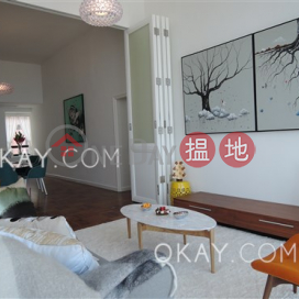 Lovely 2 bedroom on high floor with parking | Rental|Queen's Garden(Queen's Garden)Rental Listings (OKAY-R19285)_0