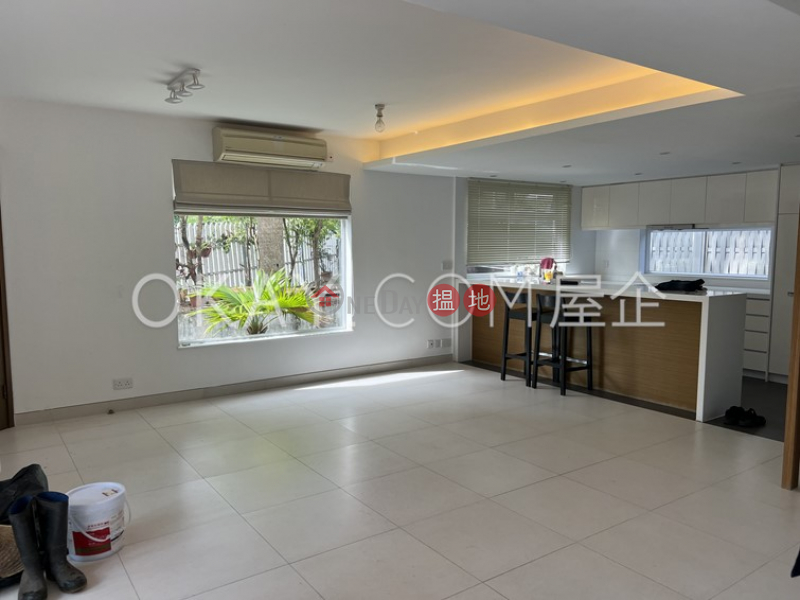 Elegant house with balcony & parking | For Sale Po Lo Che | Sai Kung, Hong Kong, Sales HK$ 24M