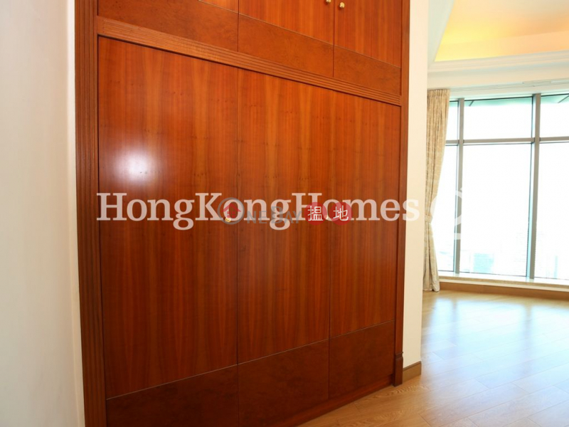 3 Bedroom Family Unit for Rent at Regence Royale | Regence Royale 富匯豪庭 Rental Listings