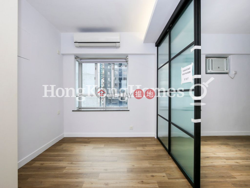 HK$ 18,900/ month | Windsor Court | Western District, 1 Bed Unit for Rent at Windsor Court