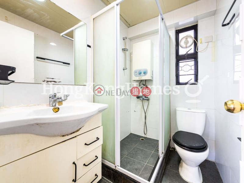 3 Bedroom Family Unit at Yick Fung Garden | For Sale, 20 Kennedy Town Praya | Western District | Hong Kong | Sales | HK$ 9M