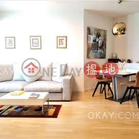 Rare 3 bed on high floor with harbour views & parking | For Sale | 80 Robinson Road 羅便臣道80號 _0