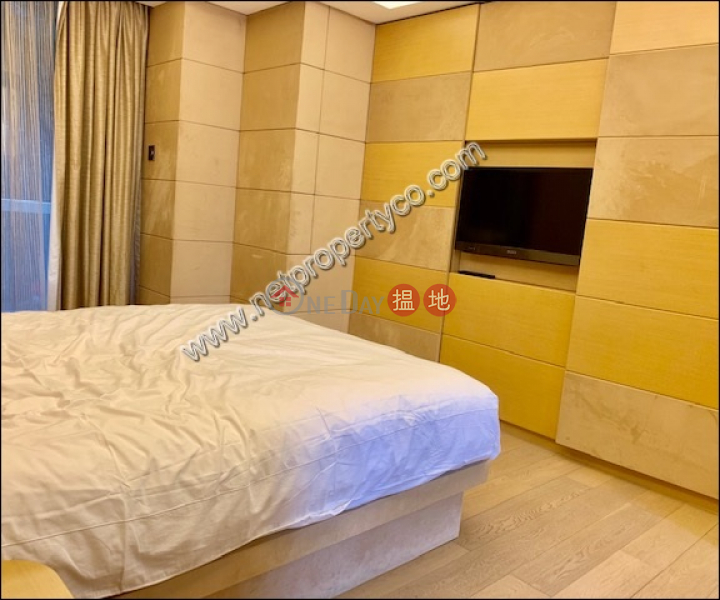 Nicely Decorated Apartment for Rent in Mid-Levels E | Kantian Rise 康得居 Rental Listings