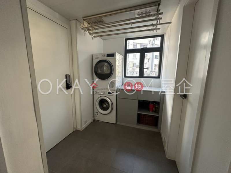 Efficient 5 bedroom on high floor with balcony | For Sale | Babington House 巴威大廈 Sales Listings