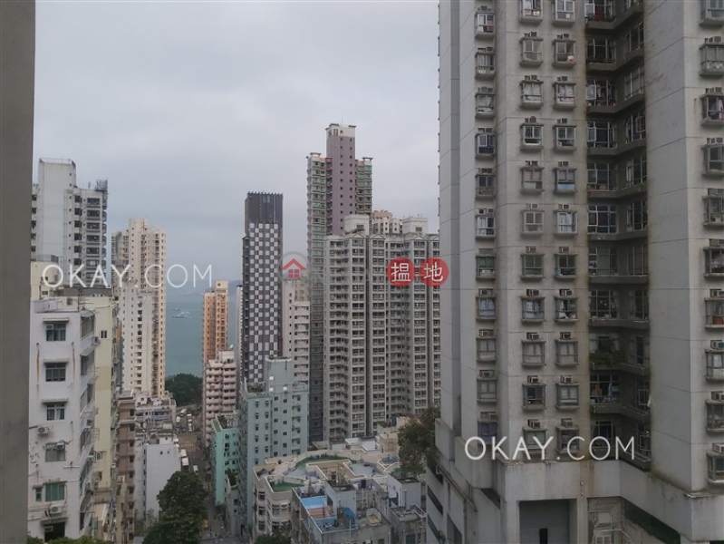 香港搵樓|租樓|二手盤|買樓| 搵地 | 住宅-出租樓盤|3房2廁,實用率高,露台《蒲飛路 10-16 號出租單位》