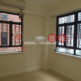Studio Apartment/Flat for Sale in Central Mid Levels | Carble Garden | Garble Garden 嘉寶園 _0