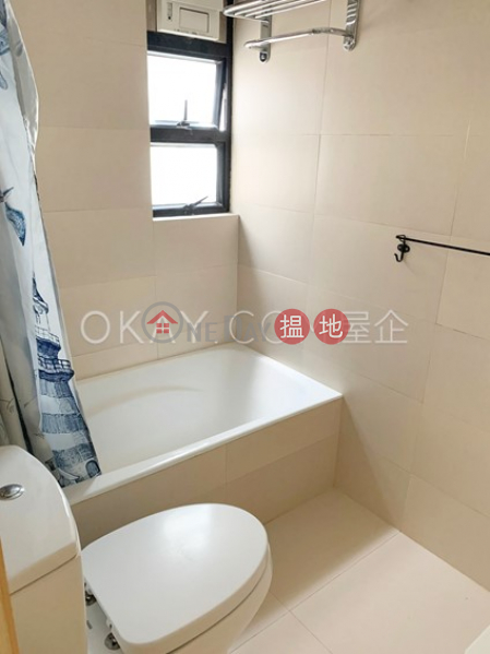 HK$ 30,000/ month, Valiant Park, Western District Lovely 2 bedroom on high floor | Rental