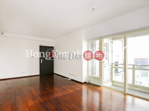 3 Bedroom Family Unit at Centrestage | For Sale | Centrestage 聚賢居 _0