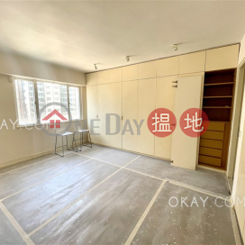 Gorgeous 3 bedroom with parking | Rental, Emerald Gardens 雅翠園 | Western District (OKAY-R64325)_0