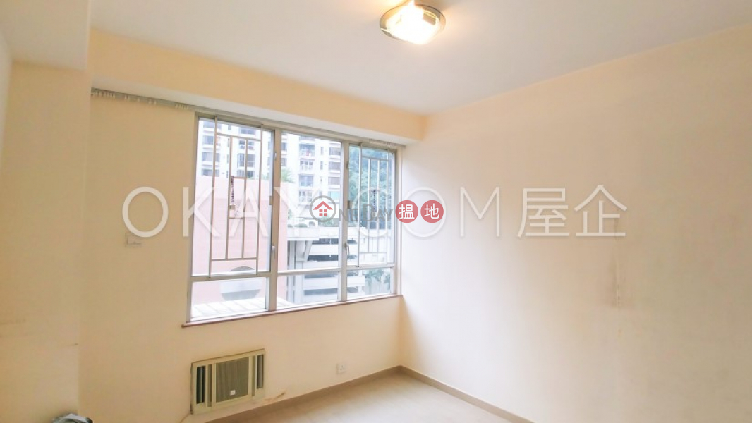 Elegant penthouse with rooftop, balcony | For Sale 39 Kennedy Road | Wan Chai District, Hong Kong Sales | HK$ 23M