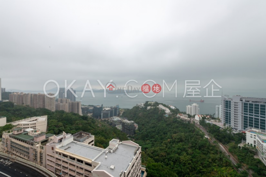 Exquisite 4 bedroom with parking | Rental | Royalton 豪峰 Rental Listings