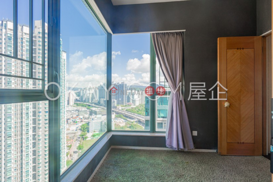 Luxurious 4 bedroom on high floor with rooftop | For Sale | Tower 3 Island Harbourview 維港灣3座 Sales Listings