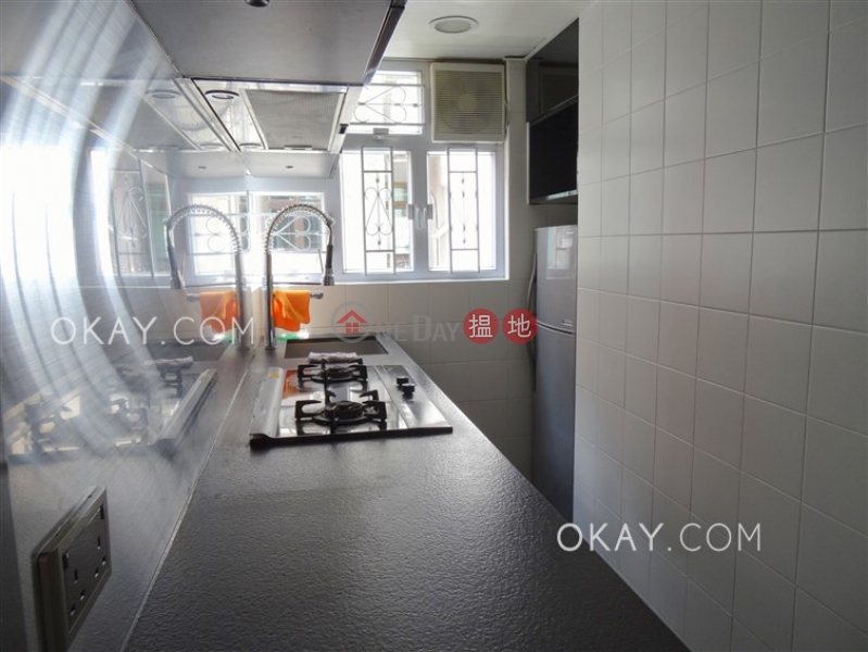 HK$ 32,000/ 月富麗園|東區|2房1廁,實用率高,極高層,連車位《富麗園出租單位》