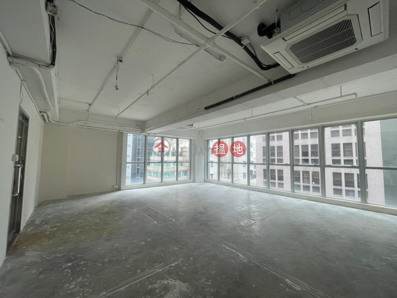 [LANDLORD] Partially Fitted Individual Air-Conditioned Office Unit in Central/Upstairs Shop, 5 Minutes Walking Distance To Mtr Station | 128 Wellington Street 威靈頓街128 Rental Listings