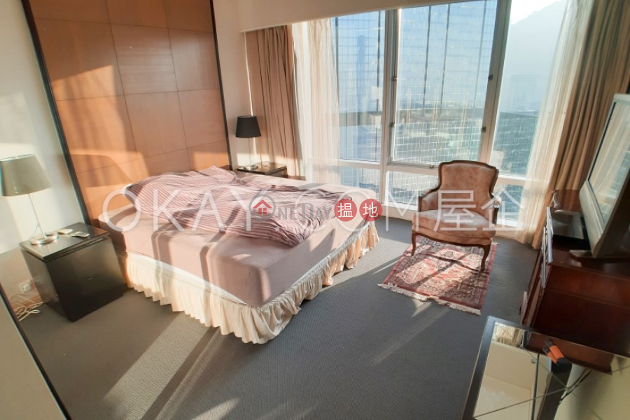 Property Search Hong Kong | OneDay | Residential | Sales Listings Luxurious 1 bedroom on high floor with sea views | For Sale