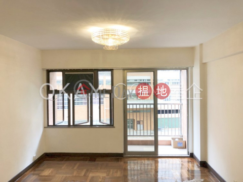 Tasteful 3 bedroom with balcony & parking | For Sale | Flora Garden 富麗園 _0