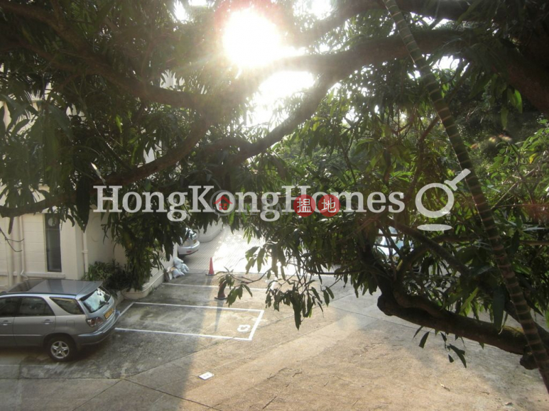 Property Search Hong Kong | OneDay | Residential | Rental Listings | 4 Bedroom Luxury Unit for Rent at 98 Repulse Bay Road